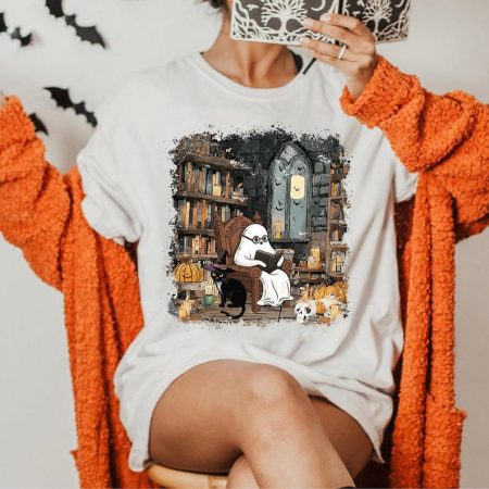 Vintage Ghost Reading Halloween Shirt, Cozy Cat Pumpkin Library Tee, Spooky Bookworm Autumn T-Shirt