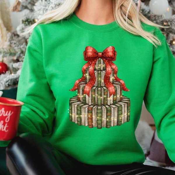 Antique Christmas Book Tree Teacher Christmas Shirt, Librarian Retro Holiday Reading TreeCozy Book Lover, Bookmas Shirt