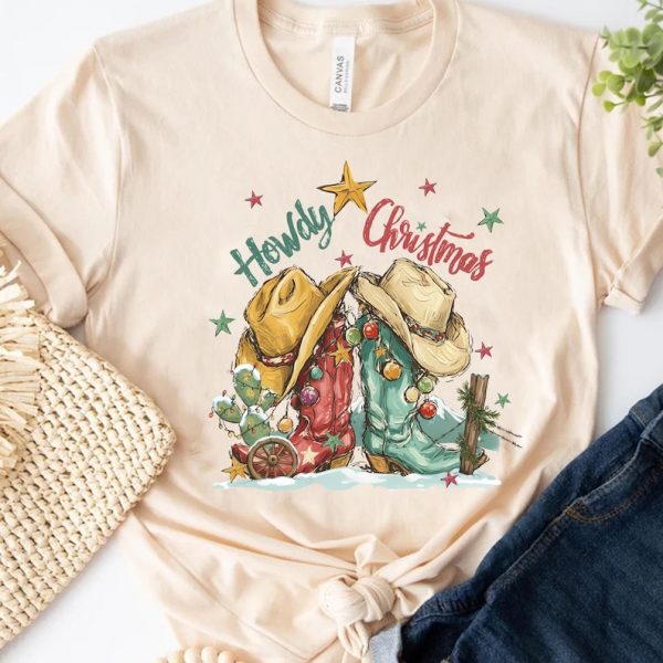 Comfort Colors Howdy Christmas Western Shirt, Vintage Grunge Rodeo Xmas Apparel Gift, Cowboy Christmas Shirt, Cowgirl Christmas Shirt