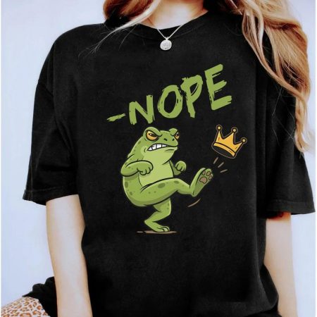 No Kings in America Frog Protest Shirt, No Kings Shirt, Funny Political Meme, Patriotic Shirt, Lady Liberty Shirt, Social Justice Shirt